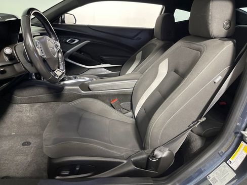 Used 2021 Chevrolet Camaro LT image 12