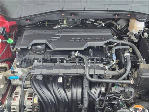 Used 2025 Hyundai Kona SEL AWD/4WD image 22
