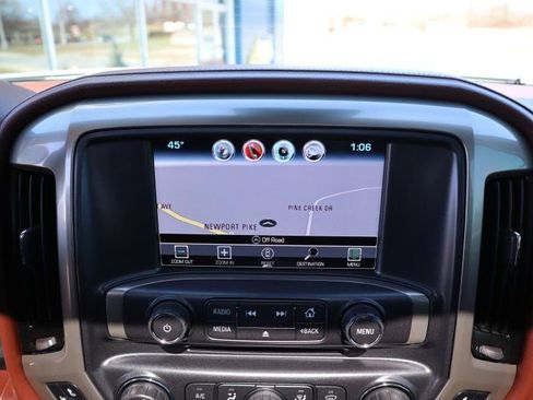 Used 2018 Chevrolet Silverado 1500 High Country image 13