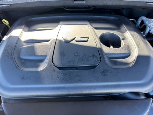 Used 2020 Jeep Grand Cherokee Laredo w/ Quick Order Package 2BN North image 13