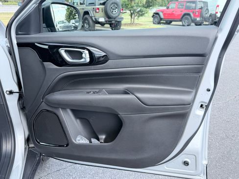New 2026 Jeep Compass Latitude AWD/4WD image 26