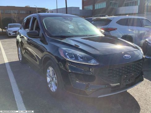 Used 2022 Ford Escape S image 5