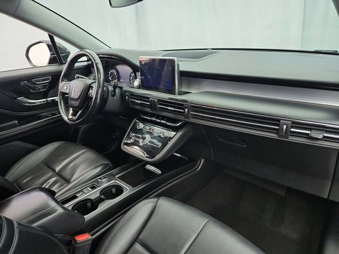 Used 2022 Lincoln Corsair AWD w/ Premium Package image 28