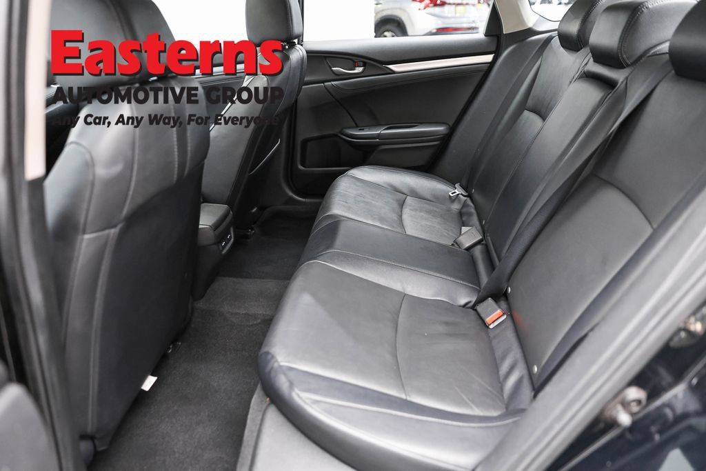 Used 2017 Honda Civic Touring image 21
