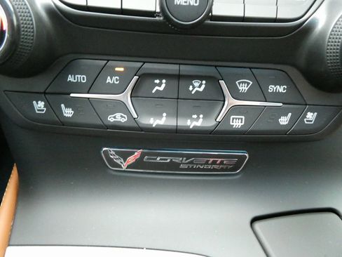 Used 2014 Chevrolet Corvette Stingray Coupe w/ 2LT Preferred Equipment Group image 28