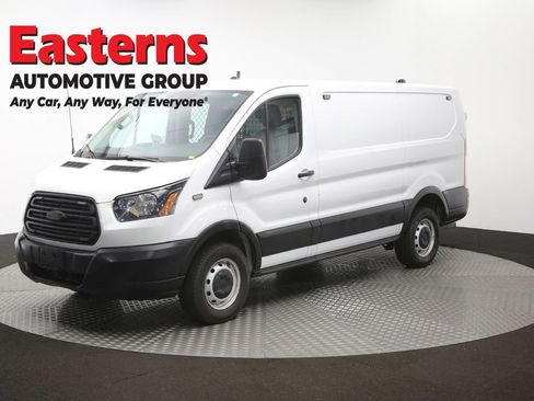 Used 2019 Ford Transit 250 130 Low Roof RWD image 59
