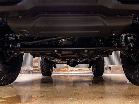 Used 2024 Jeep Wrangler Unlimited Rubicon image 15