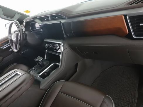 Used 2022 GMC Sierra 1500 Denali image 31