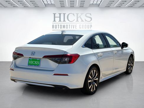 Used 2022 Honda Civic EX image 5