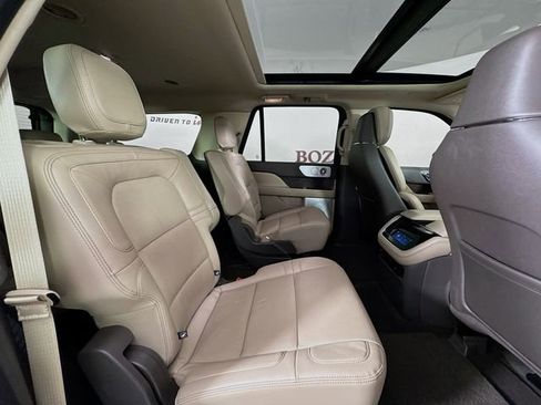 New 2024 Lincoln Navigator L Reserve image 30