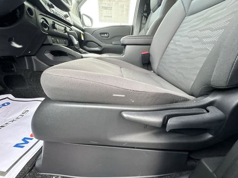 New 2026 Nissan Frontier S image 12