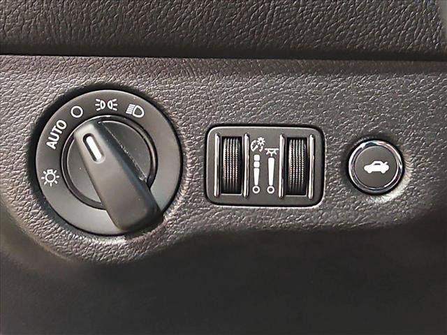 Used 2019 Dodge Challenger SRT Hellcat Redeye RWD image 15