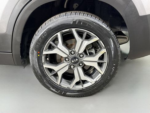 Used 2021 Kia Seltos EX AWD/4WD image 37