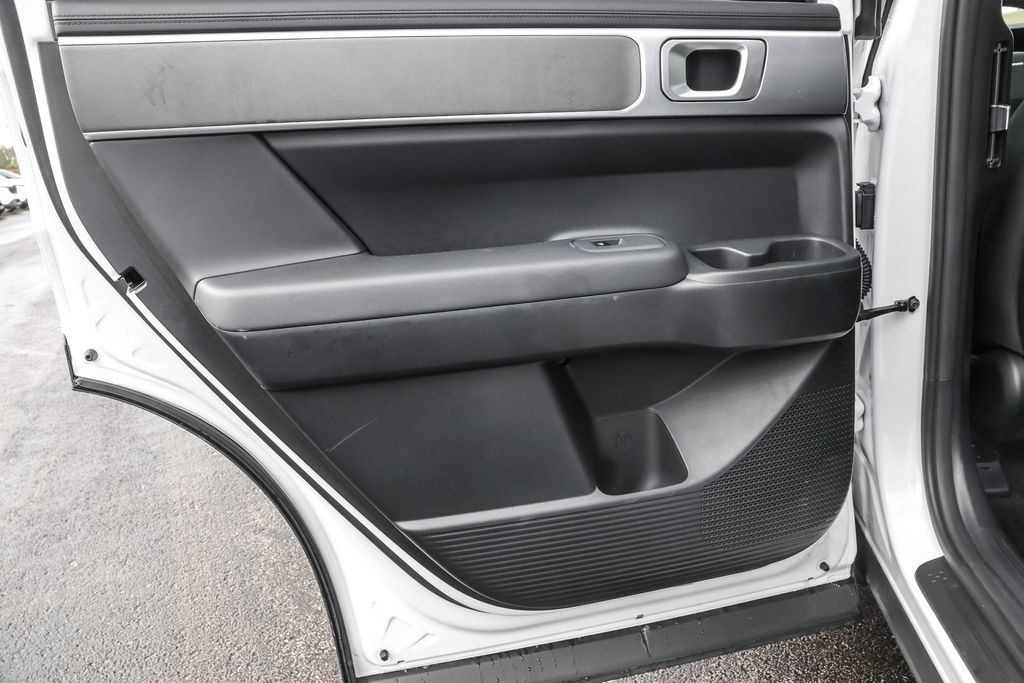 Certified 2026 Hyundai Santa Fe SE AWD/4WD image 25