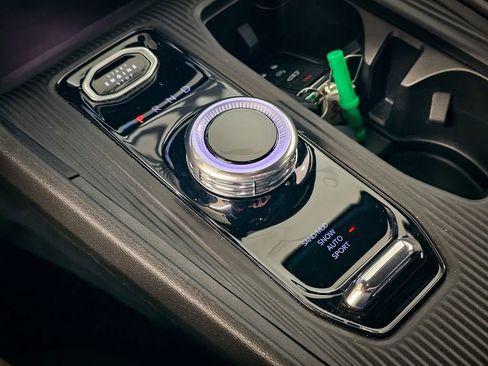 New 2026 Jeep Cherokee Limited image 24