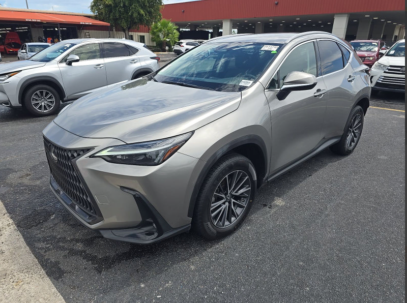 Used 2023 Lexus NX 250 FWD w/ Towing Package (2000 Lbs) image 3