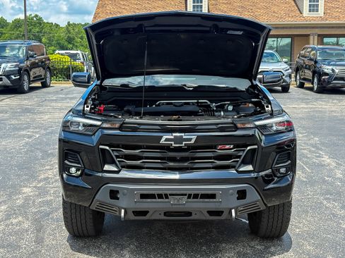 Used 2023 Chevrolet Colorado Z71 w/ Z71 Convenience Package 2 AWD/4WD image 38