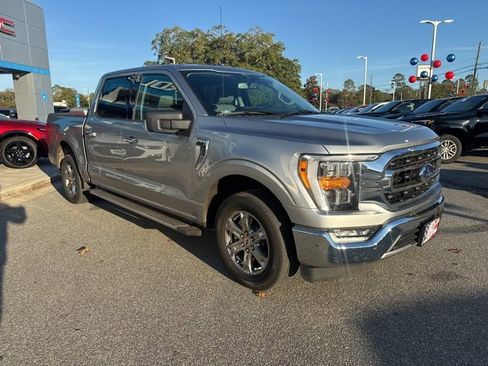 Used 2021 Ford F150 XLT w/ Equipment Group 302A High image 6