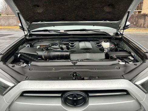 Used 2023 Toyota 4Runner TRD Off-Road Premium w/ Off Road Premium Plus Package image 32