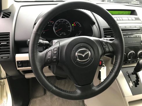 Used 2008 MAZDA MAZDA5 Grand Touring image 16