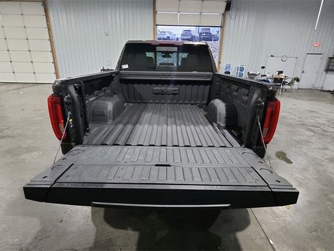 Used 2019 GMC Sierra 1500 SLT image 29