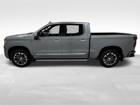 Certified 2024 Chevrolet Silverado 1500 High Country w/ Technology Package AWD/4WD image 3