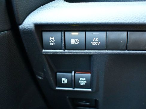 Used 2025 Toyota Sienna XSE image 64