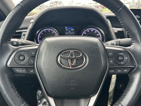 Used 2023 Toyota Camry SE FWD image 21