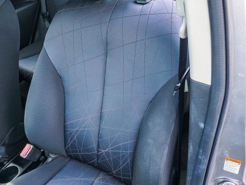 Used 2011 MAZDA MAZDA2 Sport image 21