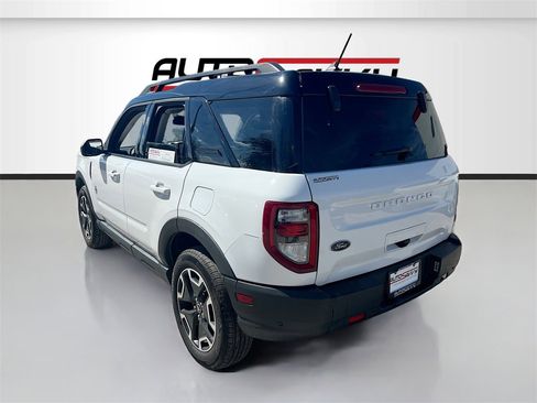 Used 2024 Ford Bronco Sport Outer Banks w/ Tech Package image 5