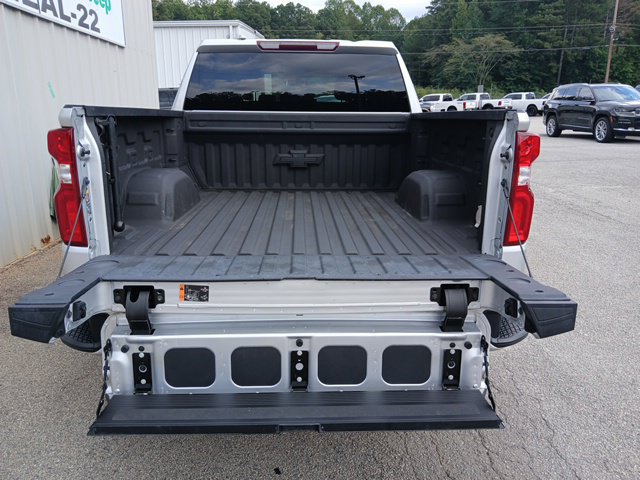 Used 2022 Chevrolet Silverado 1500 Custom AWD/4WD image 8
