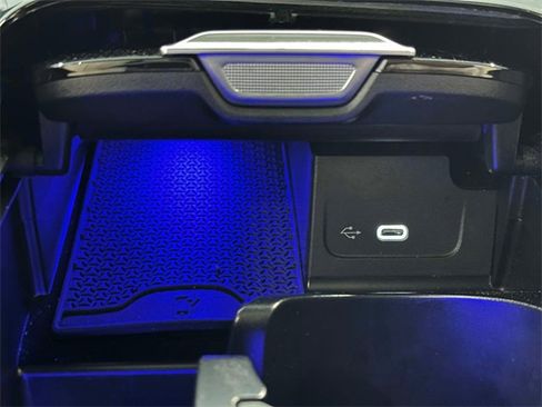 Certified 2023 Mercedes-Benz C 300 4MATIC Sedan image 17