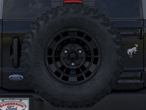 New 2026 Ford Bronco Outer Banks w/ Sasquatch Package image 24