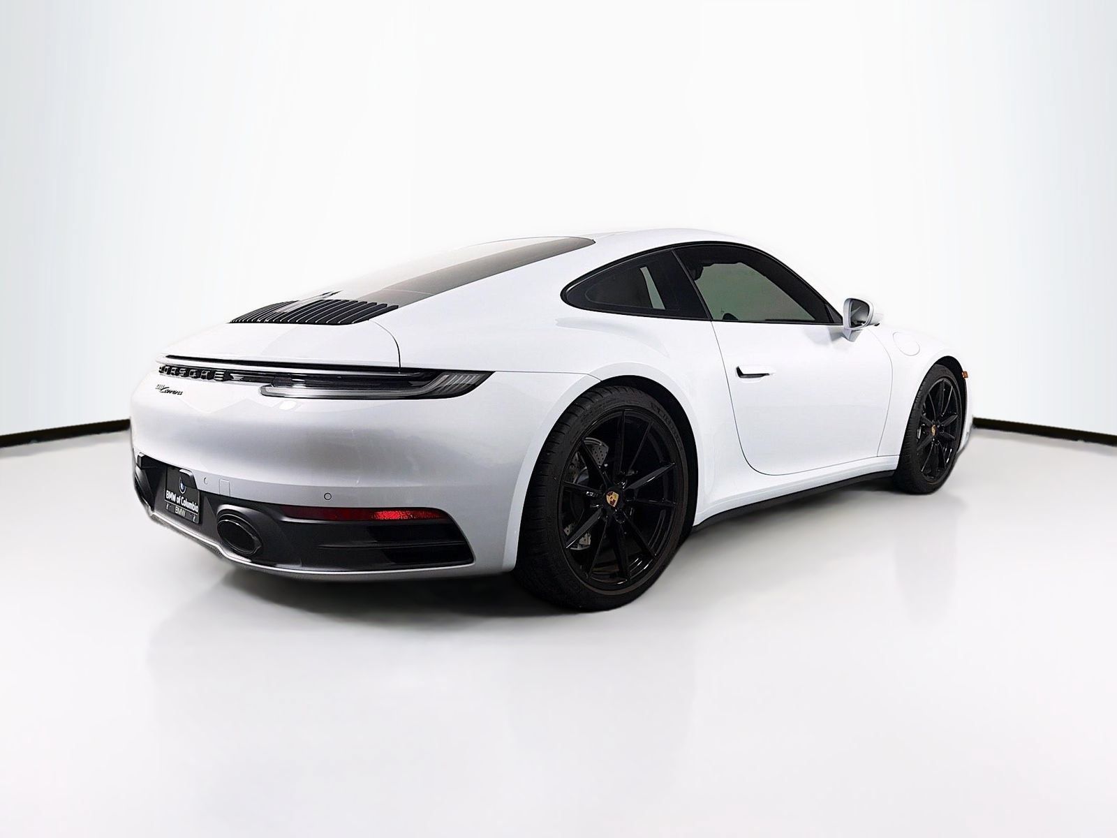 Used 2024 Porsche 911 Carrera RWD image 7