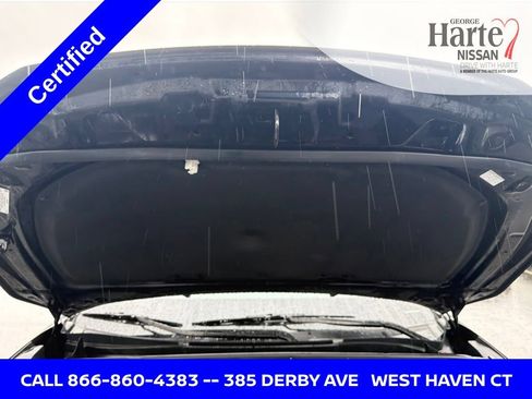 Used 2024 Toyota Highlander XLE AWD/4WD image 37