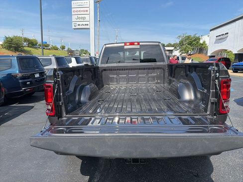New 2026 RAM 3500 Tradesman AWD/4WD image 12