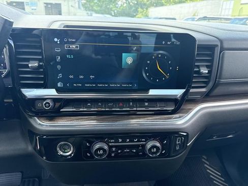 Used 2023 Chevrolet Silverado 1500 RST AWD/4WD image 23