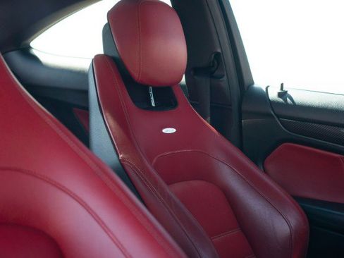 Used 2012 Mercedes-Benz C 63 AMG Coupe image 27