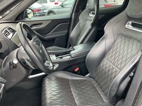 Used 2020 Jaguar F-PACE SVR AWD/4WD image 12