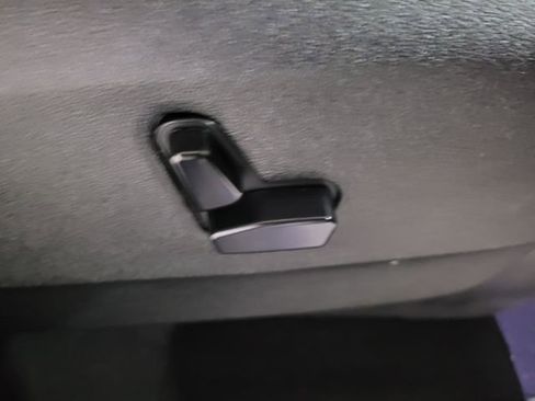 Used 2017 Dodge Grand Caravan GT image 52