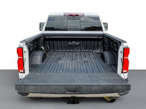Used 2025 Chevrolet Silverado 2500 LTZ w/ LTZ Convenience Package AWD/4WD image 61