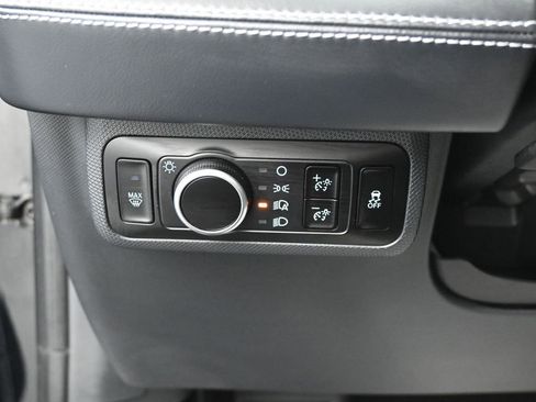 Used 2025 Ford Mustang Mach-E Premium image 14