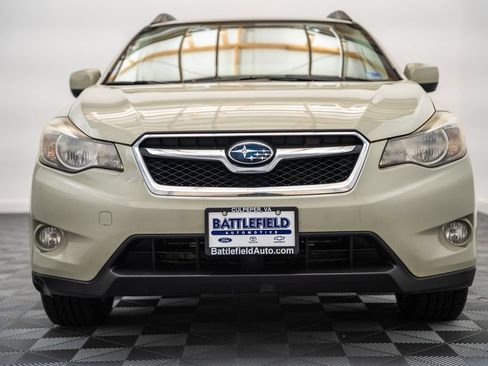 Used 2014 Subaru Crosstrek 2.0i Limited AWD/4WD image 2