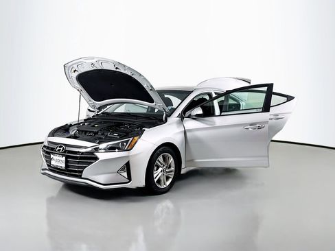 Used 2019 Hyundai Elantra Value Edition w/ Cargo Package image 16