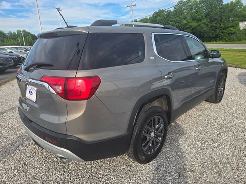 Used 2019 GMC Acadia SLT FWD image 4