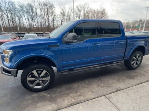 Used 2017 Ford F150 XLT w/ Equipment Group 302A Luxury image 4
