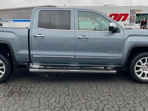 Used 2016 GMC Sierra 1500 Denali w/ Enhanced Driver Alert Package AWD/4WD image 11