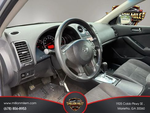 Used 2012 Nissan Altima 2.5 S FWD image 17