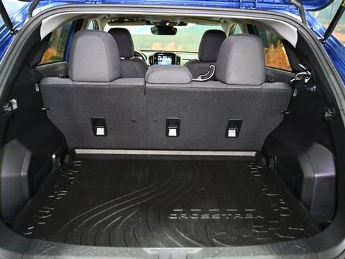 Used 2025 Subaru Crosstrek 2.0i Premium image 53