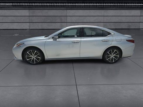 Certified 2022 Lexus ES 350 w/ Premium Package FWD image 5